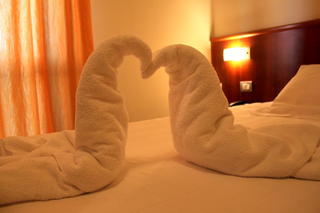 Leonardo Hotel ปาร์มา ภายนอก รูปภาพ